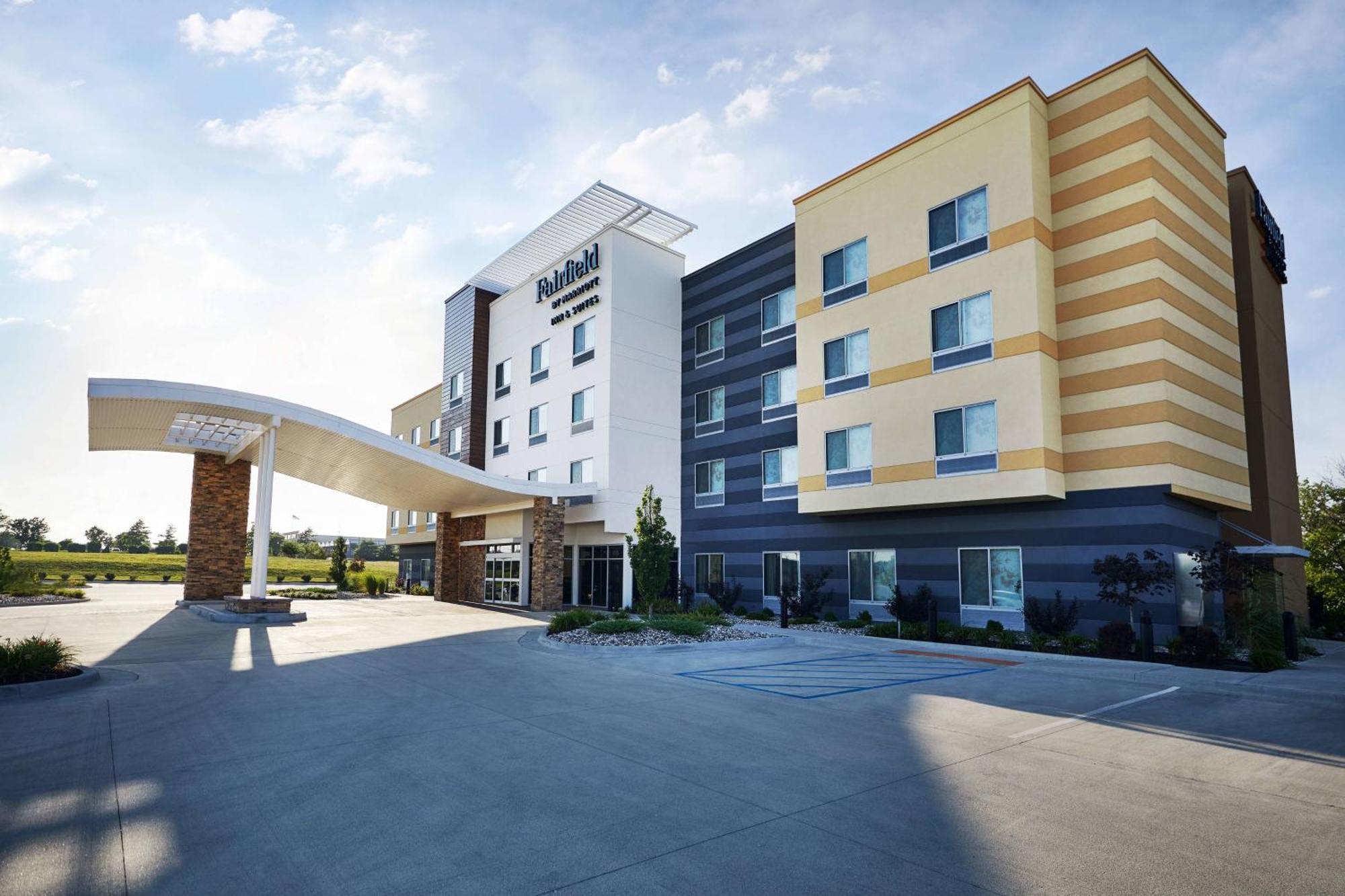 Fairfield Inn & Suites By Marriott Kansas City Belton Kültér fotó